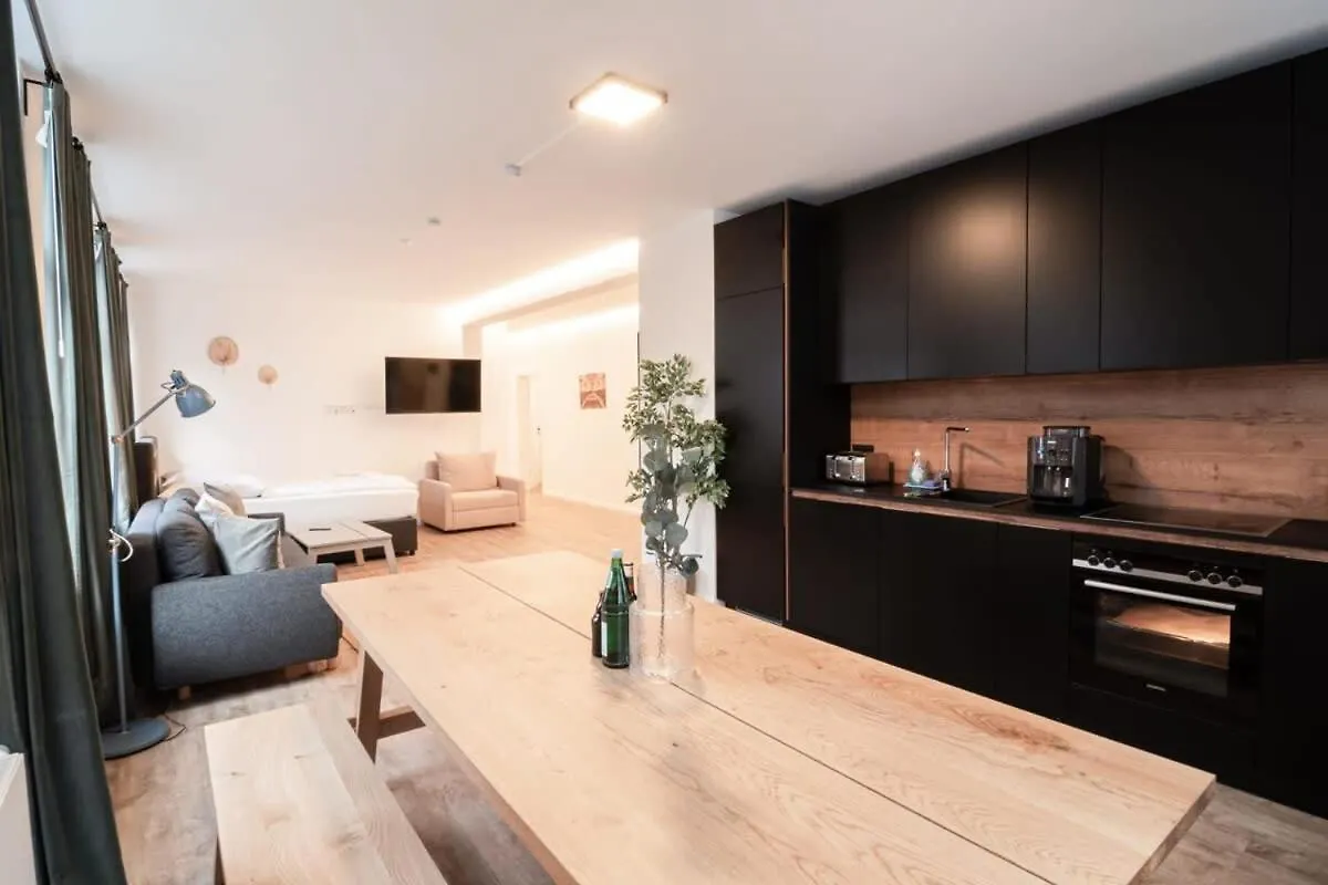 Hamburg Gem For 12 Apartment