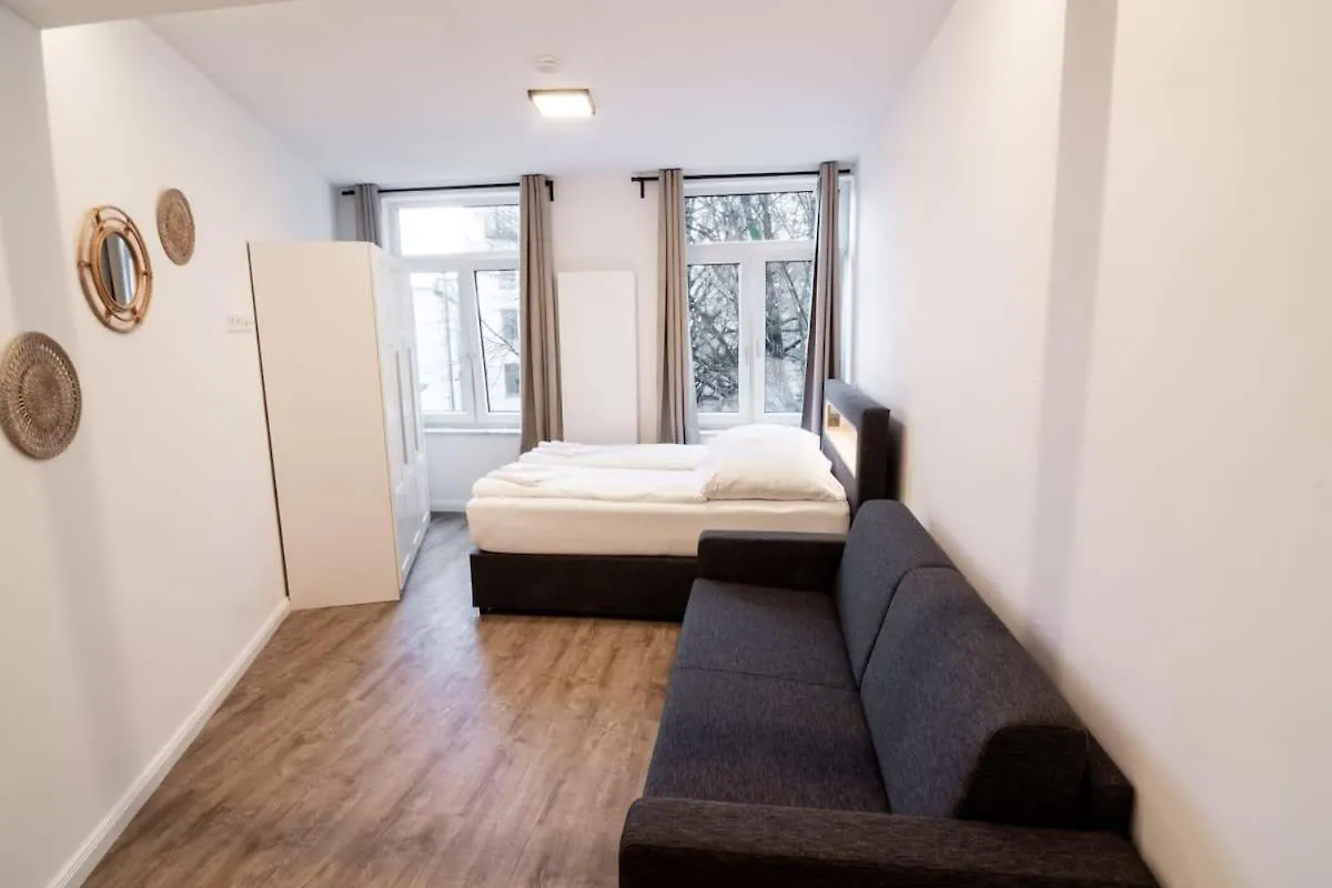 Hamburg Gem For 12 Apartment